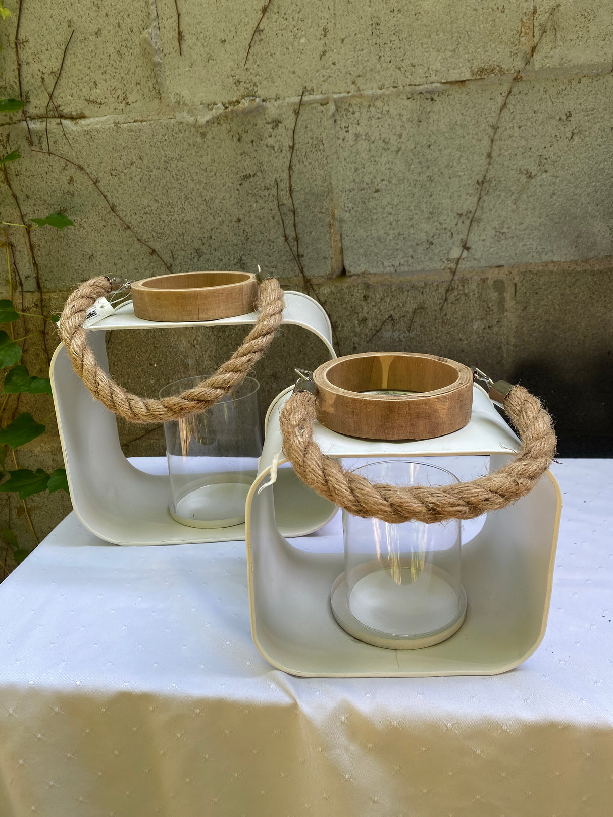 Location - Lanternes