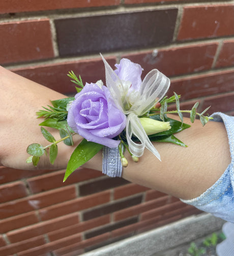 Bracelet / Corsage ( couleur au choix)